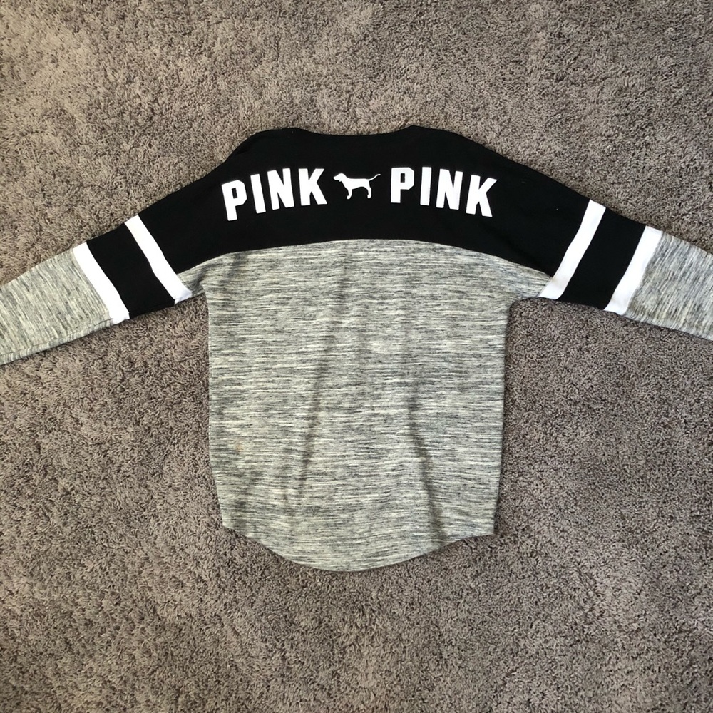 PINK Sweatshirt - Picture 4 of 6